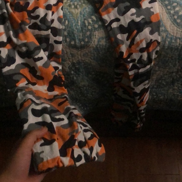 Camo jumpsuit - Picture 3 of 4